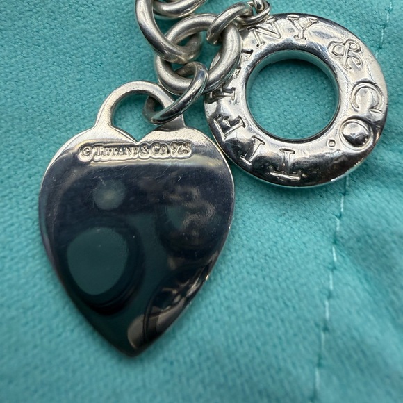 Vintage Tiffany & Co. Sterling Silver Heart Tag Toggle Bracelet 7” Rare - Picture 5 of 8